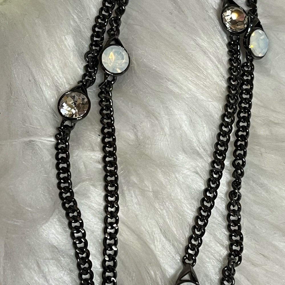 Long Givenchy Necklace - Picture 6 of 16